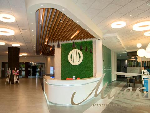 комерційна за адресою Київ, Набережно-Хрещатицька вул., 58