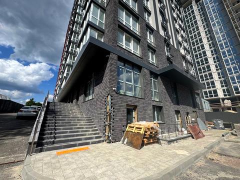 коммерческая по адресу Олега Мудрака ул. (Генерала Наумова), 1-Б