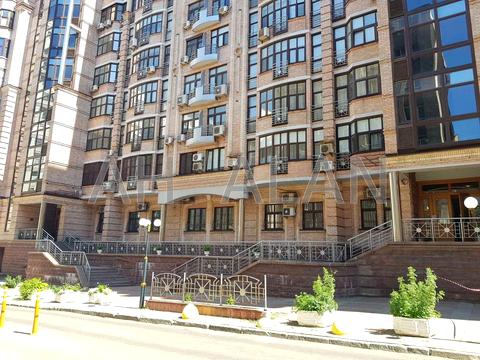 комерційна за адресою Паторжинського вул., 14