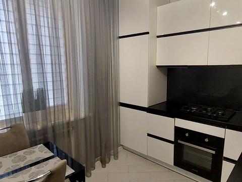 квартира за адресою Металургів просп., 1