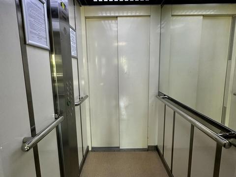 квартира за адресою Юнацька вул., 1