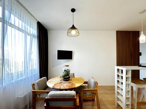 квартира за адресою Юнацька вул., 1