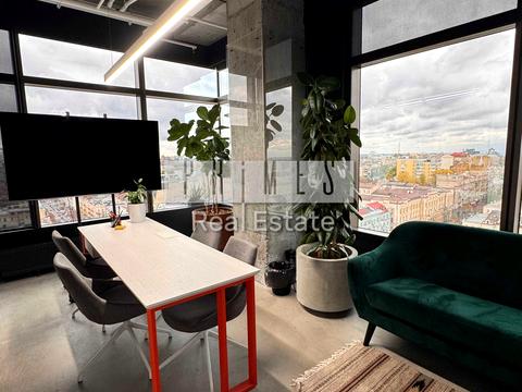 комерційна за адресою Богдана Хмельницького вул., 52