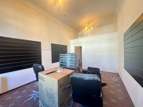 коммерческая по адресу Кирилловская ул. (Фрунзе), 1