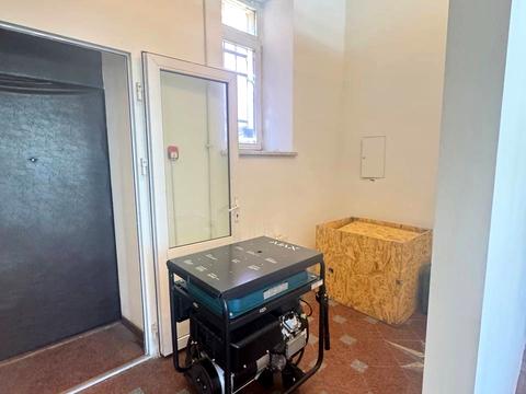 коммерческая по адресу Кирилловская ул. (Фрунзе), 1