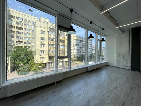 комерційна за адресою Левка Лук'яненка вул. (Маршала Тимошенка), 21к14