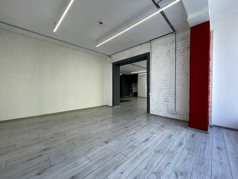 комерційна за адресою Левка Лук'яненка вул. (Маршала Тимошенка), 21к14