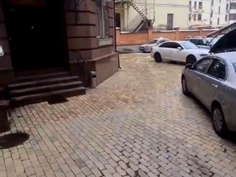 коммерческая по адресу Кирилловская ул. (Фрунзе), 1