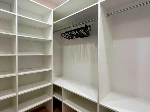 квартира за адресою Тадея Рильського бульв., 5