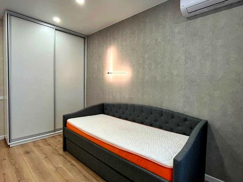 квартира за адресою Тадея Рильського бульв., 5