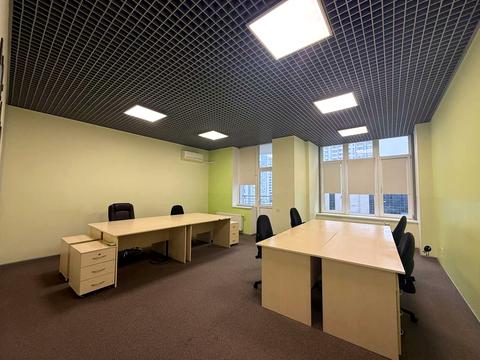 коммерческая по адресу Днепровская набережная ул., 26-Д