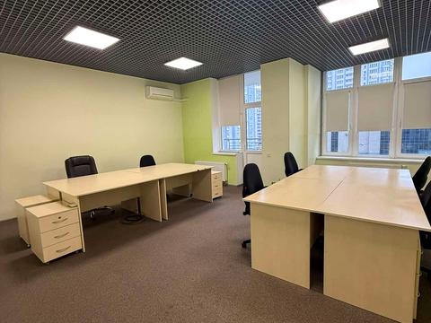 коммерческая по адресу Днепровская набережная ул., 26-Д