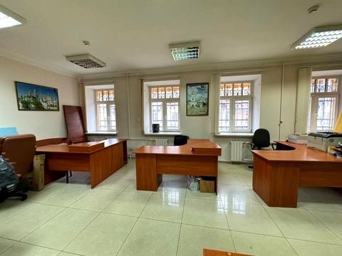 коммерческая по адресу Кирилловская ул. (Фрунзе), 1