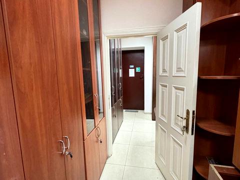 коммерческая по адресу Кирилловская ул. (Фрунзе), 1