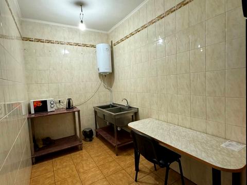 коммерческая по адресу Кирилловская ул. (Фрунзе), 1