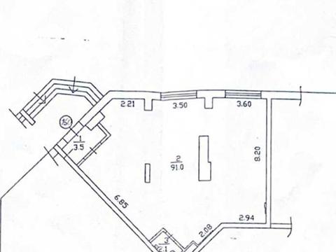 комерційна за адресою Раїси Окіпної вул., 8