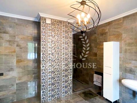 будинок за адресою центральна