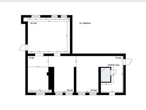 комерційна за адресою Різницька вул., 11