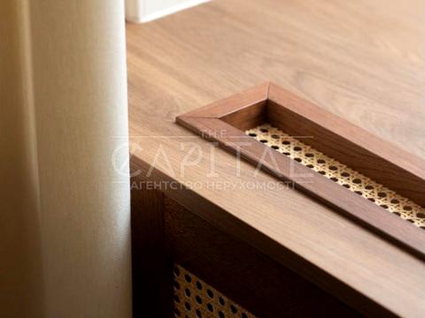 комерційна за адресою Саксаганського вул., 33