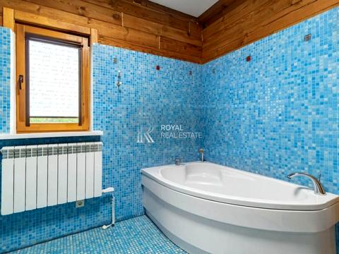 будинок за адресою Соснова вул.