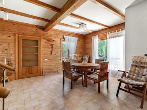 будинок за адресою Соснова вул.