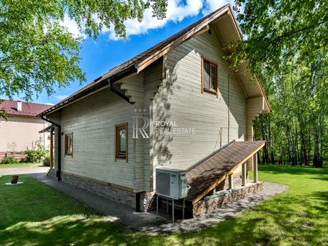 будинок за адресою Соснова вул.