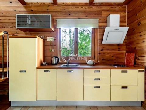 будинок за адресою Соснова вул.