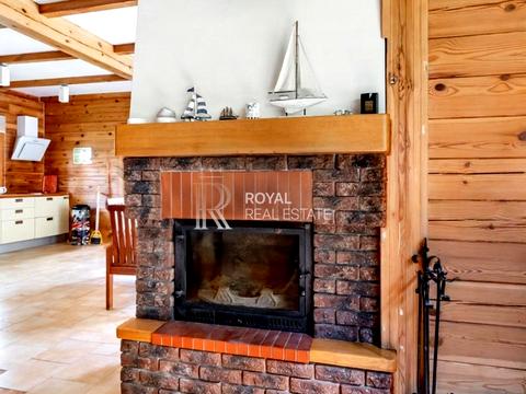 будинок за адресою Соснова вул.