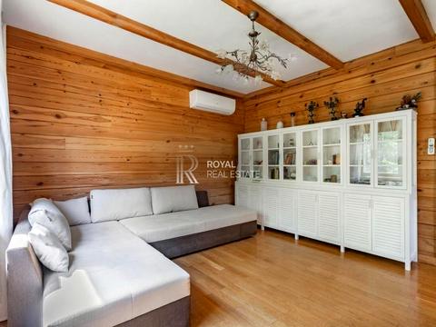 будинок за адресою Соснова вул.