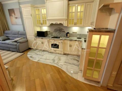 квартира за адресою Джона Маккейна вул. (Івана Кудрі), 7