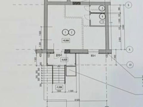 комерційна за адресою Білогородська вул., 25