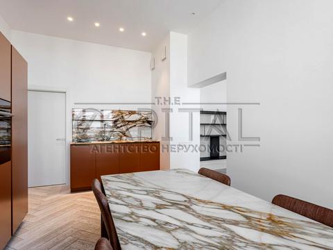 квартира за адресою Бульварно-Кудрявська вул. (Воровського), 17