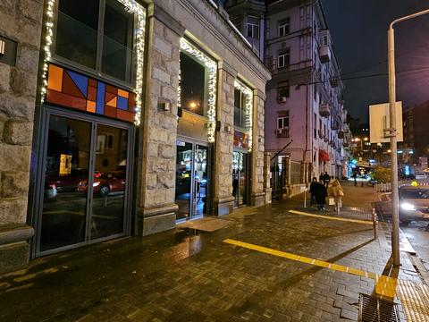 комерційна за адресою Хрещатик вул. (Kreschatic), 29/1