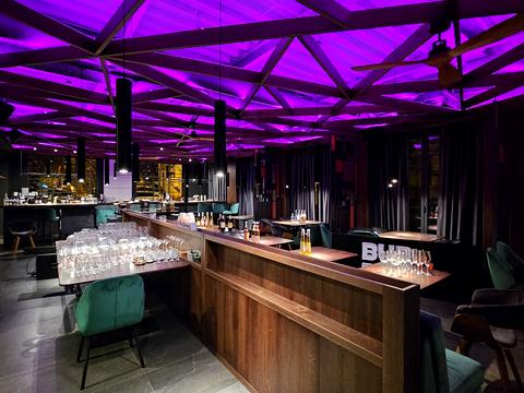 комерційна за адресою Хрещатик вул. (Kreschatic), 29/1