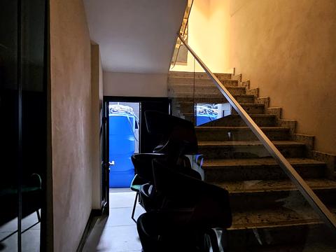 комерційна за адресою Хрещатик вул. (Kreschatic), 29/1