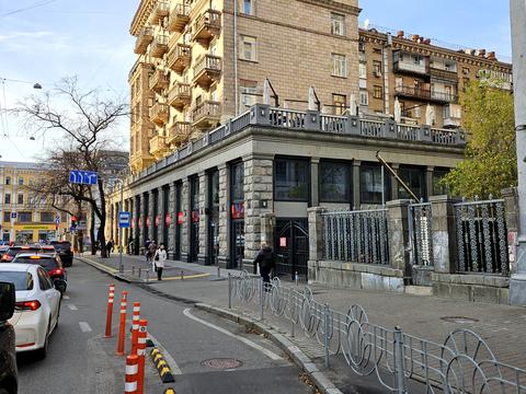 комерційна за адресою Хрещатик вул. (Kreschatic), 29/1