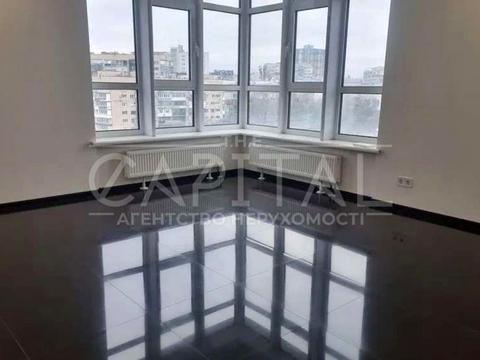 комерційна за адресою Гетьмана Павла Скоропадського вул. (Льва Толстого), 10/18