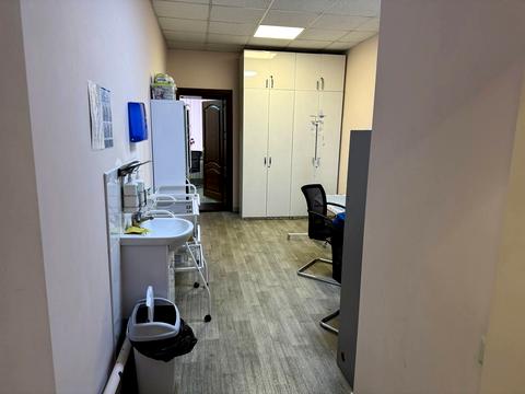 коммерческая по адресу Николая Голего ул. (Лебедєва-Кумача), 7-В