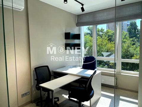 коммерческая по адресу Жилянская ул., 68