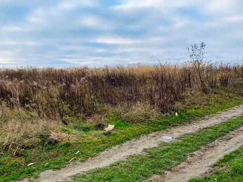 участок по адресу Яблунева