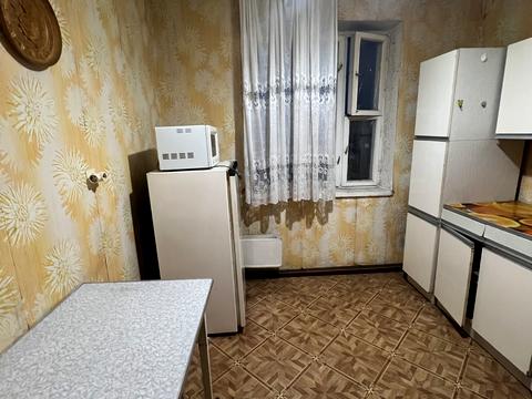 квартира за адресою Олександра Попова вул., 11