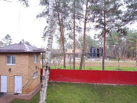 будинок за адресою Набережна вул.