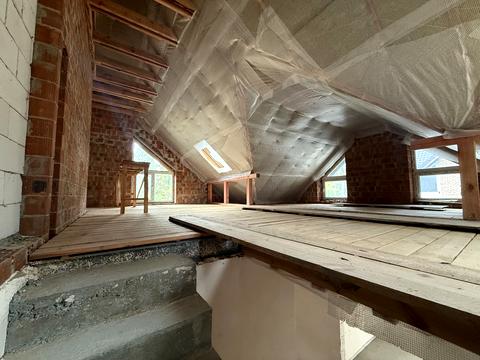 дом по адресу Евгения Коновальца ул.