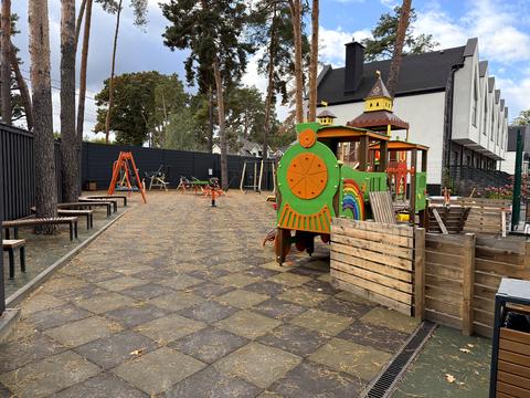 дом по адресу Евгения Коновальца ул.