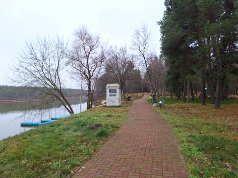 будинок за адресою Набережна вул.