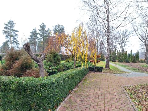 будинок за адресою Набережна вул.