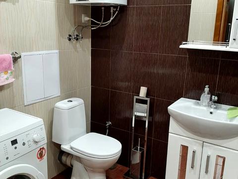 квартира за адресою Грушевського вул., 7