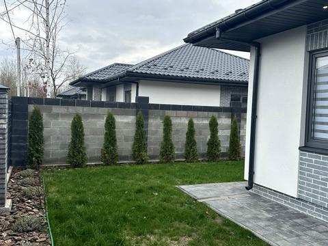 будинок за адресою успішна, 47