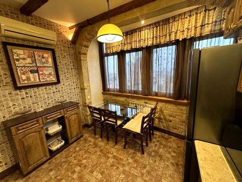 квартира за адресою Дмитрівська вул., 80