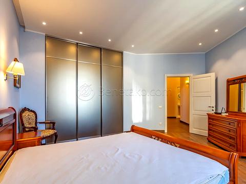 квартира за адресою Шевченка вул., 33б